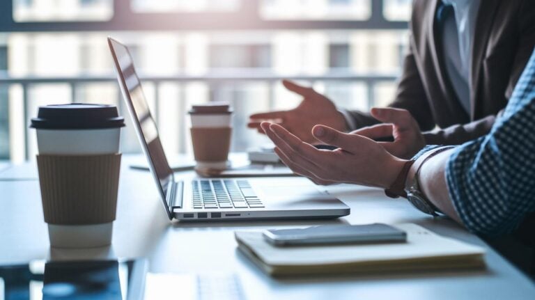 ChatGPT for Customer Support Use Cases Maximizes Efficiency