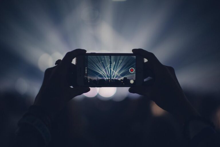 OpenAI Prepares TikTok-Style App Powered by Sora 2 to Stream Only AI-Generated Videos
