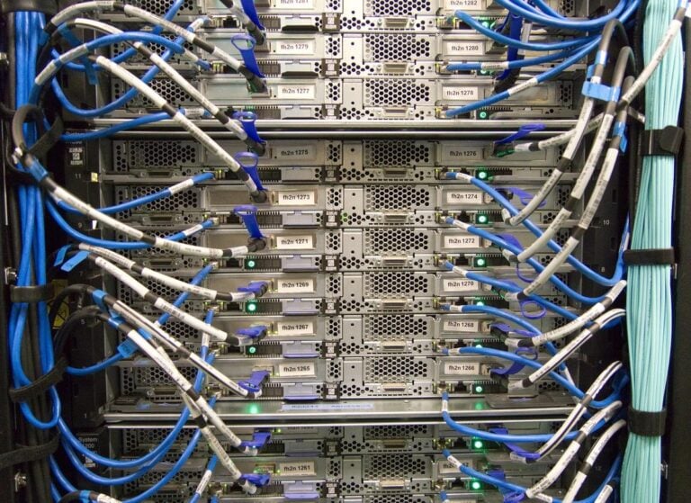 Cisco Debuts 51.2 Tbps Router to Tackle AI Data Center Interconnect Bottleneck