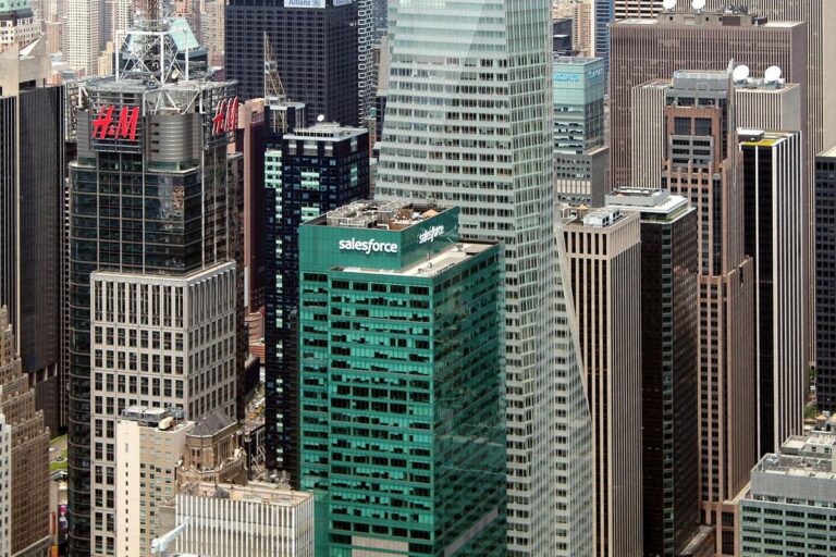 Salesforce pledges $15 billion to San Francisco to jumpstart enterprise AI, fund incubator and create jobs